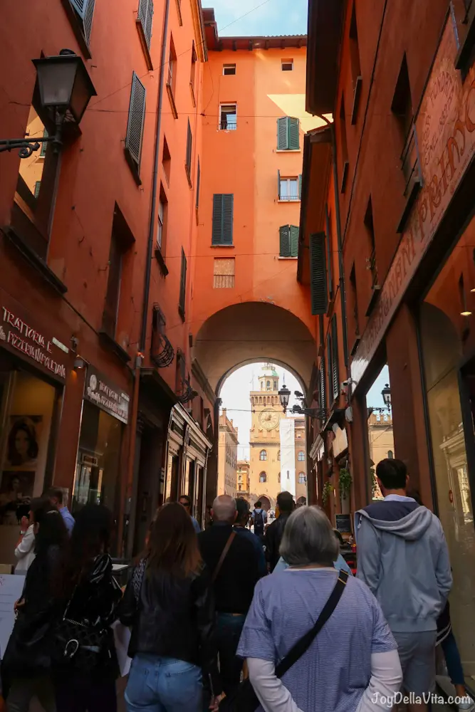 History of Italy’s Most Iconic Portici – the Arcades of Bologna